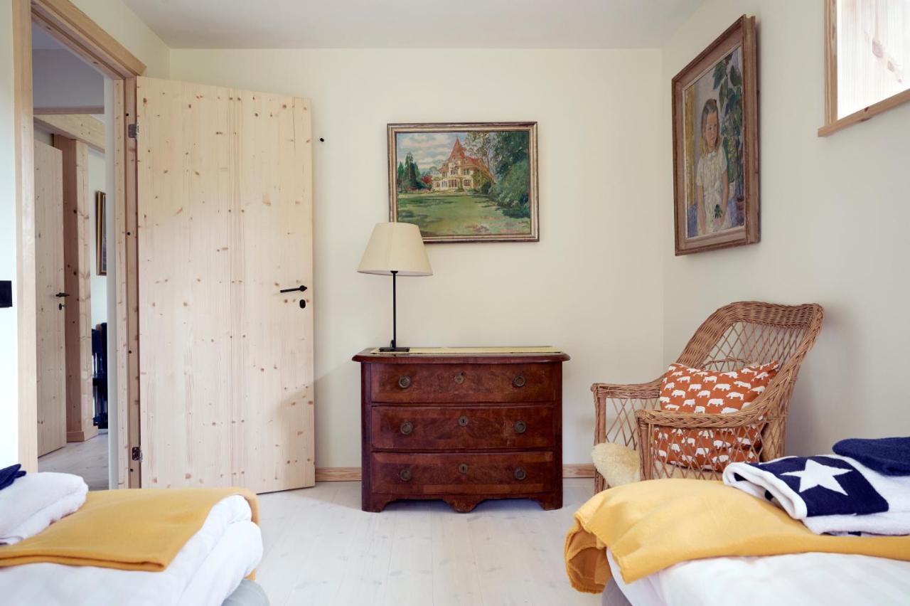Spectacular 6-Bed House In Beautiful Manor Park Mariefred Exterior foto