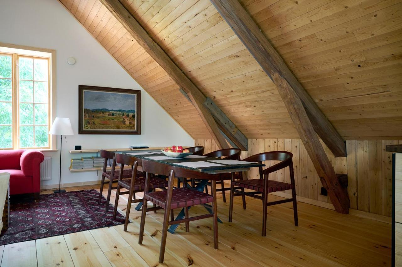 Spectacular 6-Bed House In Beautiful Manor Park Mariefred Exterior foto